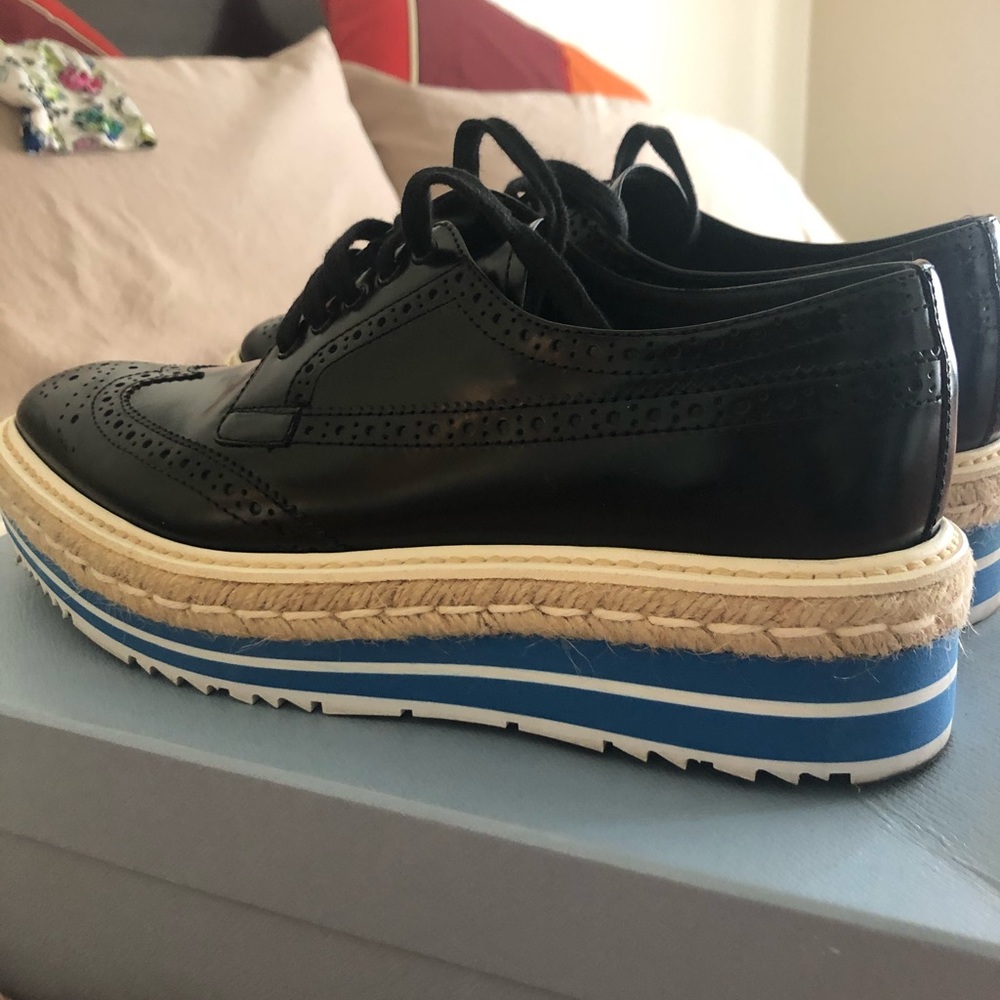 Prada  wingtip - Picture 2 of 7